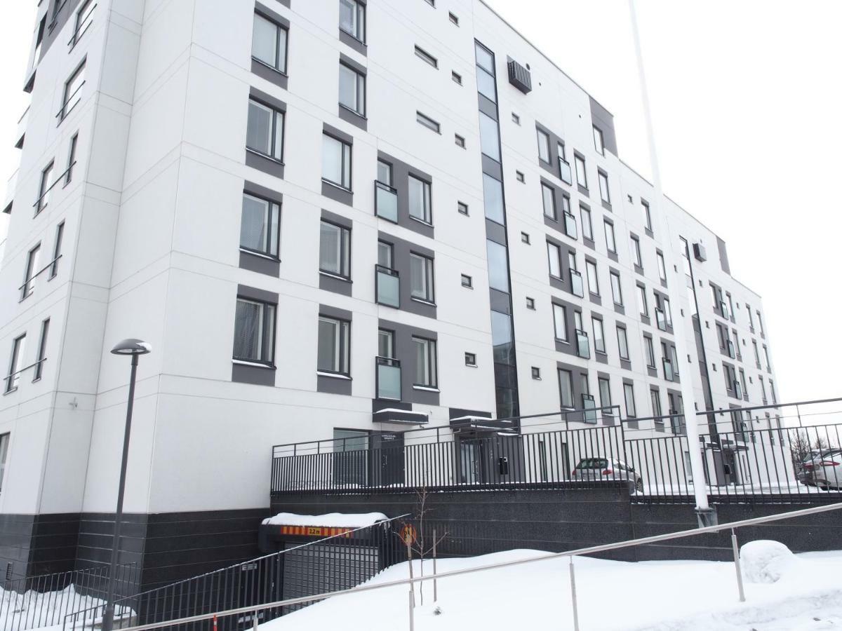 2Ndhomes Tampere "Lapintie" Apartment - Serene Apt Near Downtown At A Quiet Neighbourhood Kültér fotó